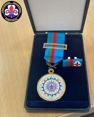 portugal medal Small